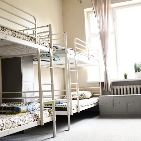 Hostel R 
