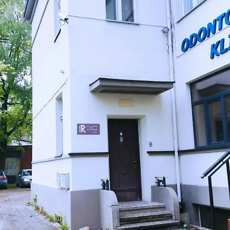 Hostel R 